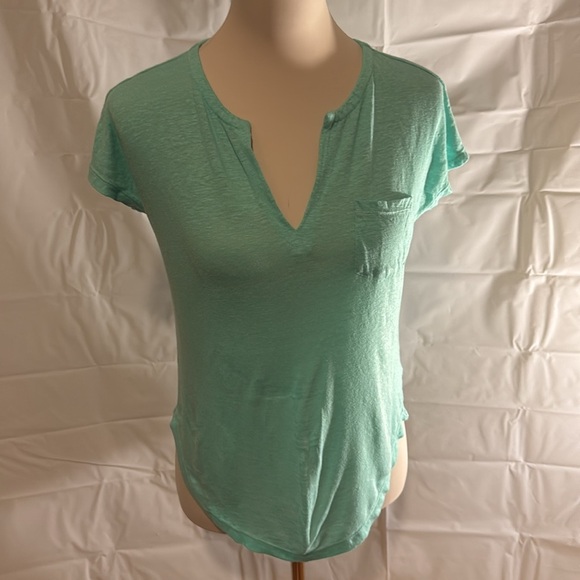 Lily Pulitzer Green Comfy Tee - Picture 1 of 5